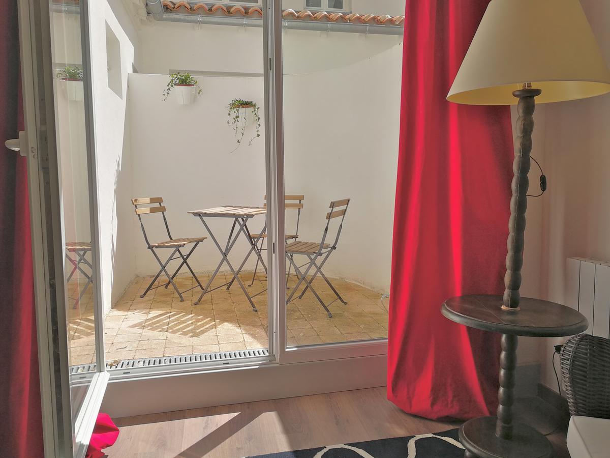 La Loge Du Theatre - Saintesアパートメント エクステリア 写真